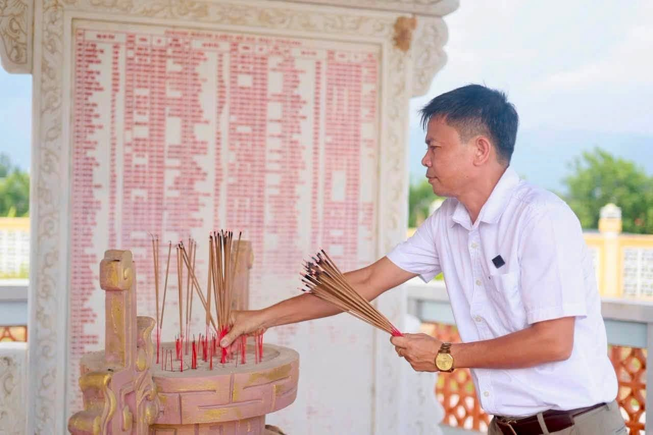 anh tin bai